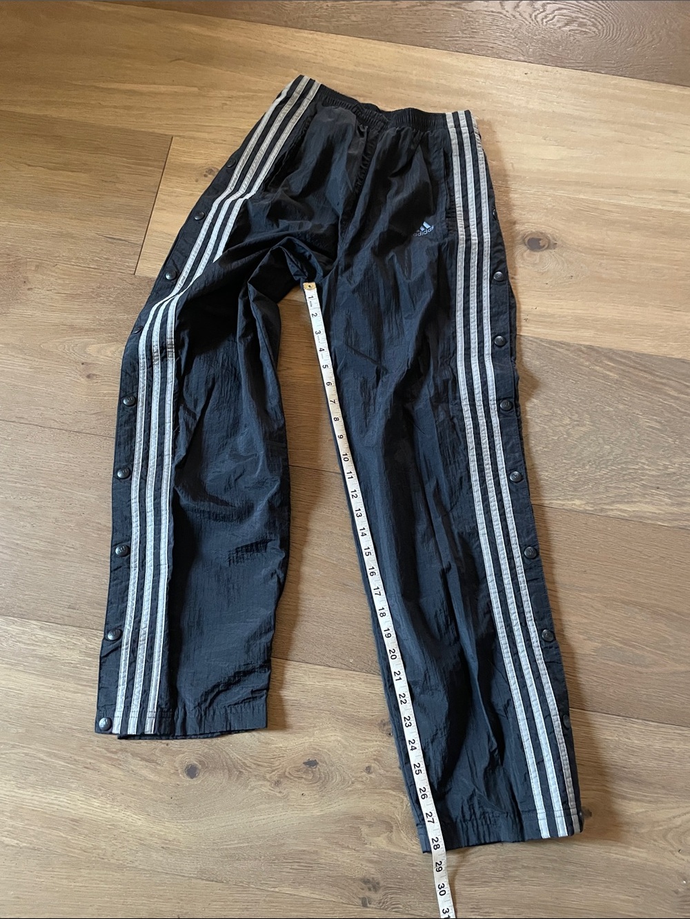Vintage Adidas Three Stripped Tear Away Snap Pant Size Small - Picture 13 of 13